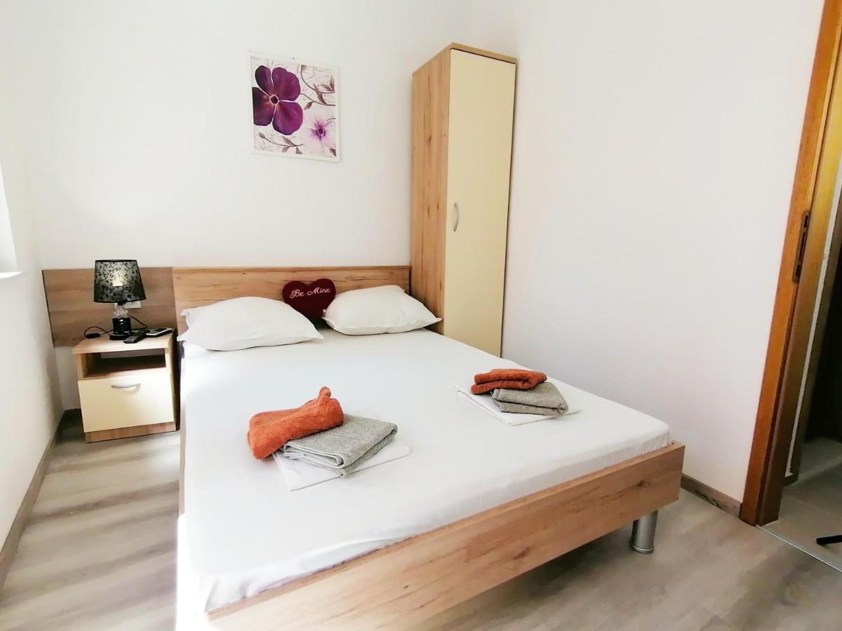 Apartmani Buljubasic Baska Voda Exterior photo