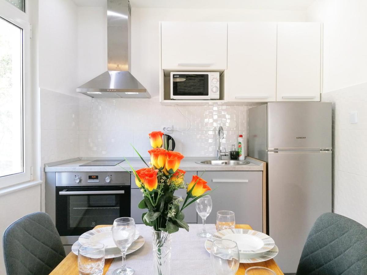 Apartmani Buljubasic Baska Voda Exterior photo