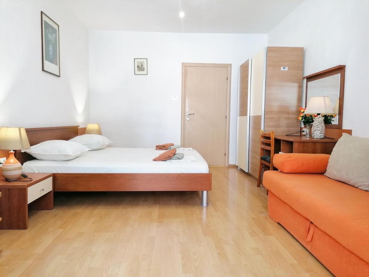 Apartmani Buljubasic Baska Voda Exterior photo